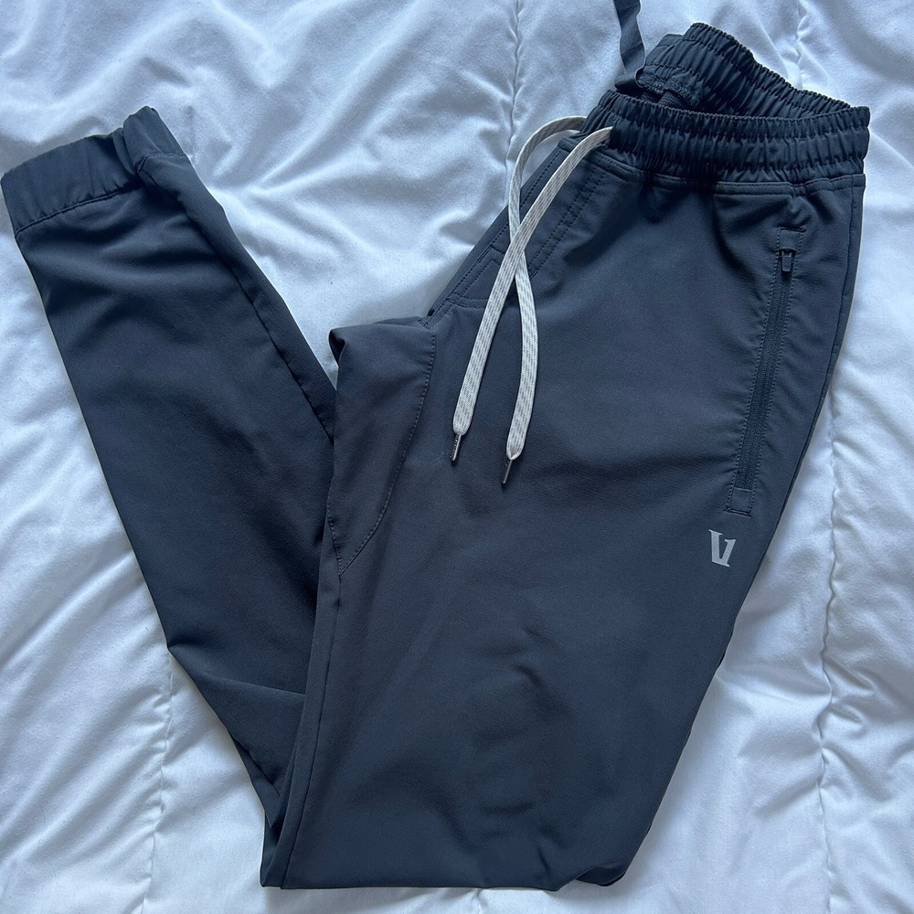 Vuori Jogger Mens Fleet Gray XS Performance Gym Outdoor Travel Transit Jogger